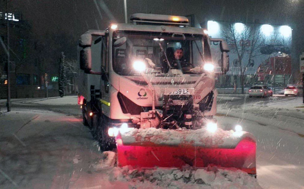 Una de las máquinas que operaron durante toda la noche.
