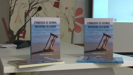 Imagen Conquistando el tiempo y la calma con la periodista y escritora Almudena...