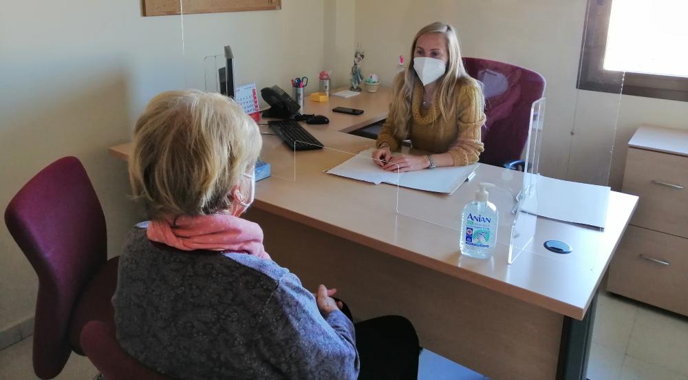 Imagen El Ayuntamiento apoya a las personas mayores con malestar psicológico y problemas de memoria