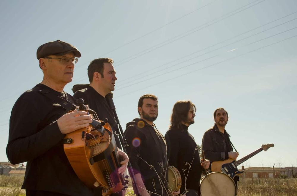 El grupo de folk Tundra.