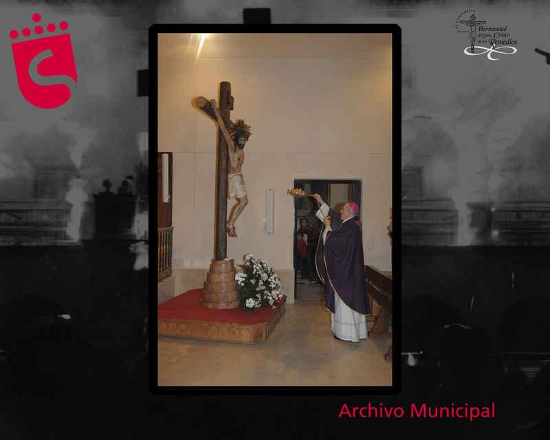 Imagen Bendiciendo al Cristo