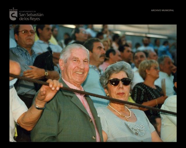 Imagen Angel Luis Bienvenida y Mari Montes en los tendidos