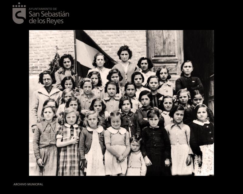 Imagen Grupo de escolares de las aulas del ayuntamiento