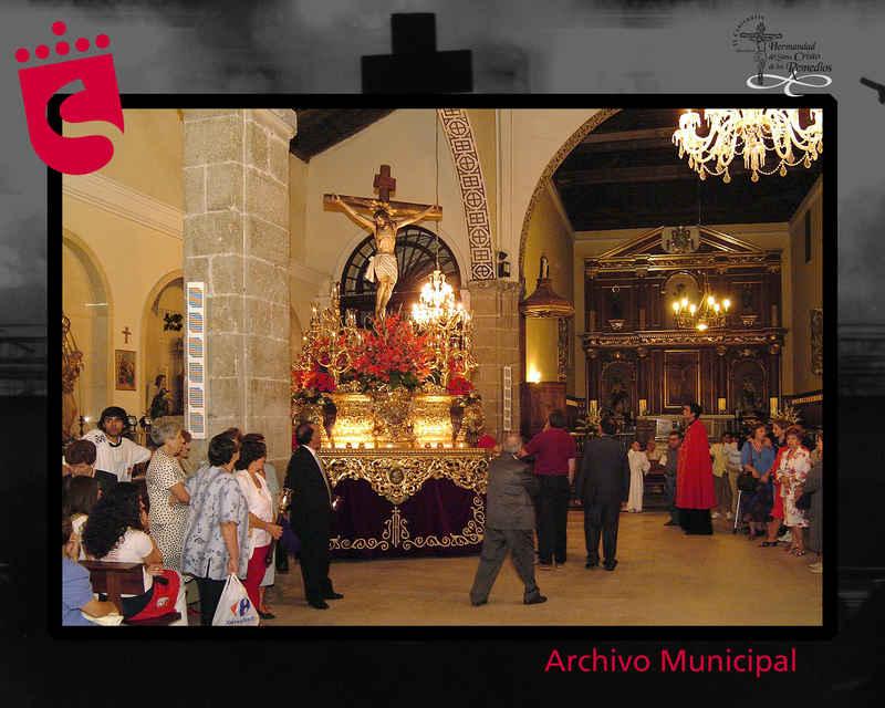 Imagen Carroza del Cristo en la iglesia