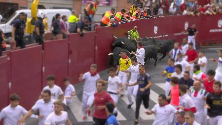 Imagen Tremendas carreras (y susto) en el quinto encierro de San Sebastián de los Reyes 2024