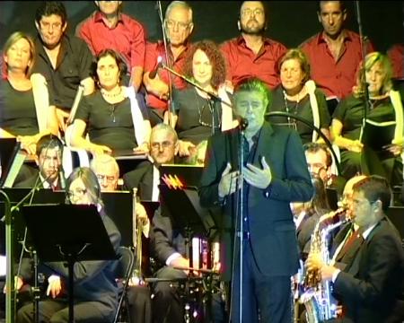 Imagen Francisco, la Banda y la Coral enamoran a Sanse