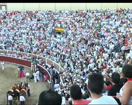 Imagen Puerta grande para El Juli, Castella y Manzanares en la cuarta de feria