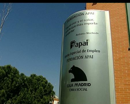 Imagen El Alcalde visita los centros de APADIS y APAI