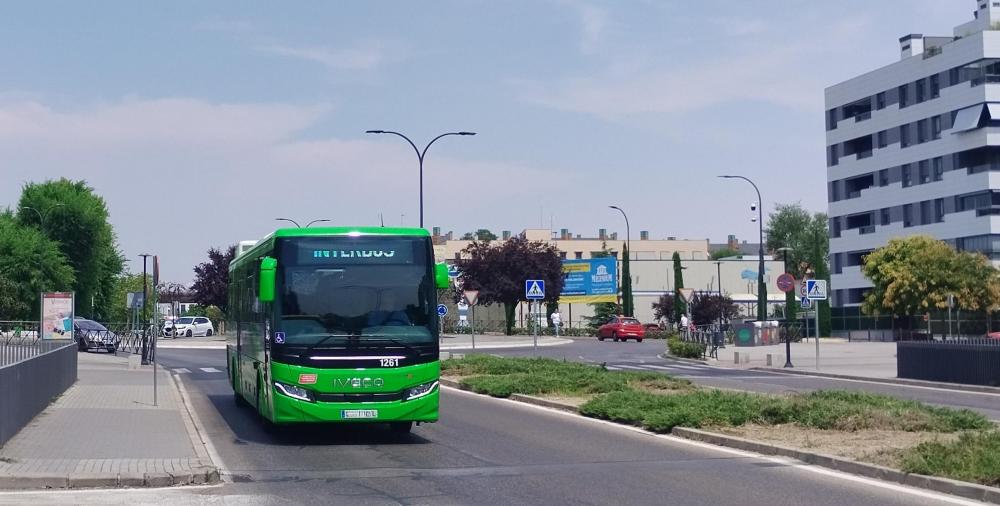 Imagen El Consorcio Regional de Transportes atiende las demandas de movilidad de nuestra ciudad y recuperará el tránsito de autobuses interurbanos por la calle Real