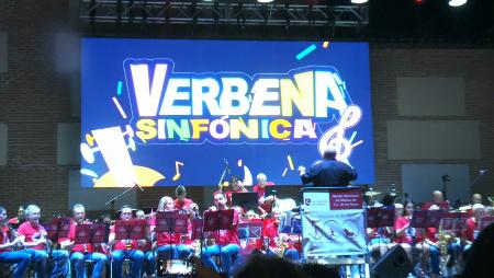 Imagen Y la Banda de Música de San Sebastián de los Reyes brilló con su...