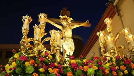 Imagen Ofrendas, misa y procesión: el Cristo de los Remedios protagoniza la...