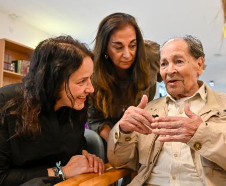 Imagen Manuel Caro, la voz que despertó a un pueblo durante 35 años