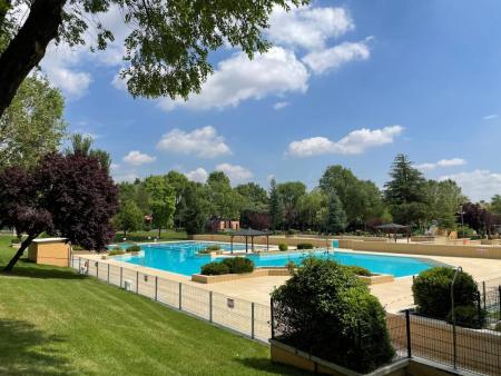 Imagen Las piscinas de verano del polideportivo municipal Dehesa Boyal abrirán sus puertas el próximo sábado 30 de mayo