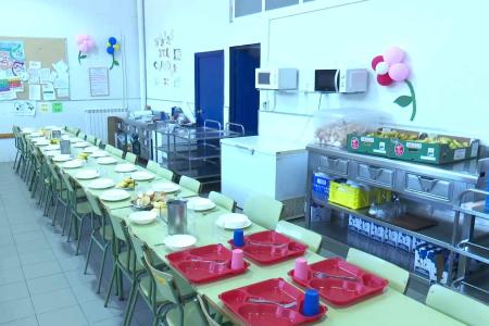 Imagen El Ayuntamiento recibe 1.605 solicitudes para las ayudas de comedor y...