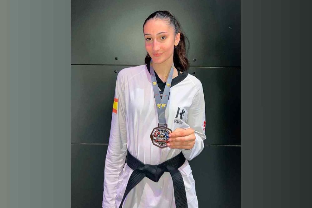 Imagen Sofía García, del Hankuk International School, logra la medalla de bronce en la President's Cup europea