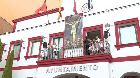 Imagen San Sebastián de los Reyes reinventa la cohetada en homenaje a quienes...